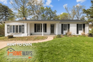 105 Whitewater Dr in Ballwin, MO - Building Photo