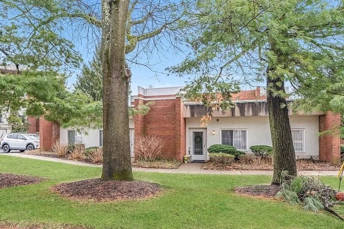 103 Park Ave in Summit, NJ - Building Photo
