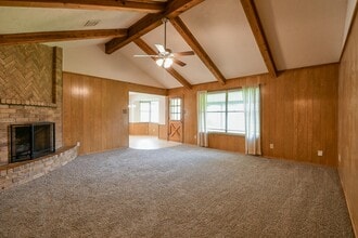 2213 Westside Dr in Deer Park, TX - Building Photo - Building Photo