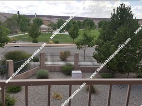5743 Valle Alegre Pl NW in Albuquerque, NM - Building Photo - Building Photo