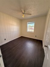 5230 SW 116th Ave in Miami, FL - Foto de edificio - Building Photo