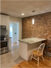 800 E 3rd St, Unit 2 in Boston, MA - Building Photo - Building Photo