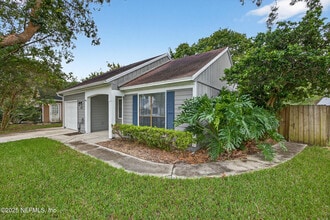 2512 Bluffton Dr in Jacksonville, FL - Building Photo - Building Photo