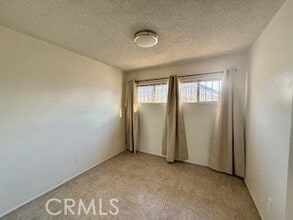 141 South Ave 22, Unit 17 in Los Angeles, CA - Foto de edificio - Building Photo