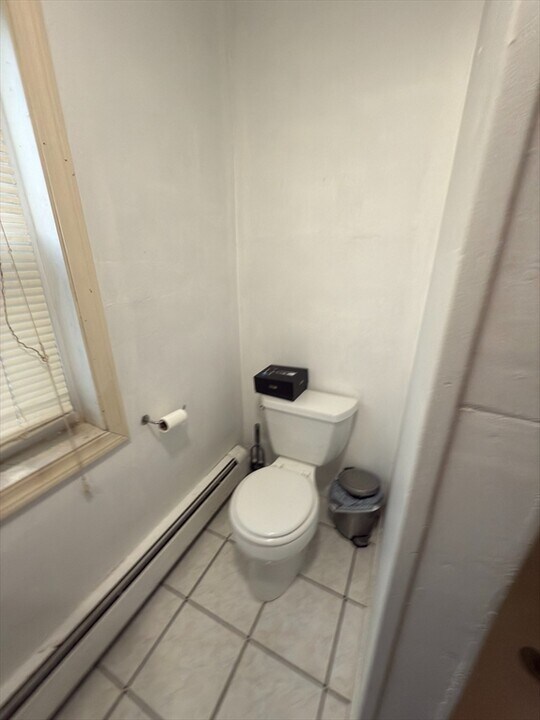 26 Greylock Rd, Unit 2 in Boston, MA - Foto de edificio