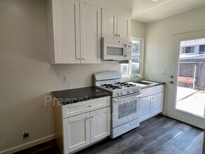 185 Euclid Ave in San Diego, CA - Building Photo - Building Photo