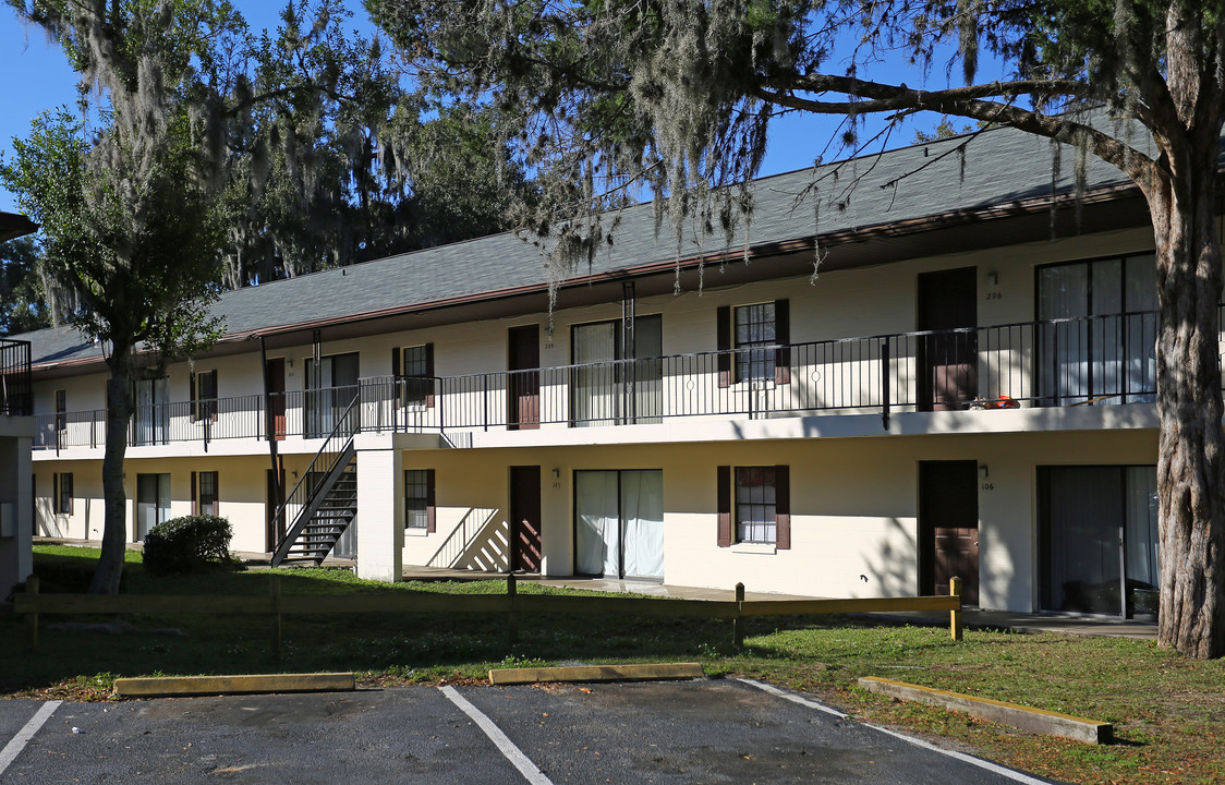 Gladewinds Apartments in Ocala, FL - Building Photo