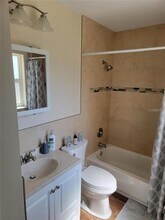 2131 W Bay Dr in Largo, FL - Building Photo - Building Photo