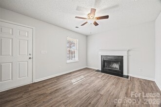 1411 Swaying Branch Ln in Clover, SC - Building Photo - Building Photo