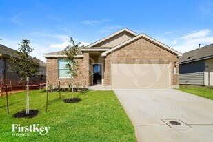 10639 Erinita Way in Converse, TX - Building Photo