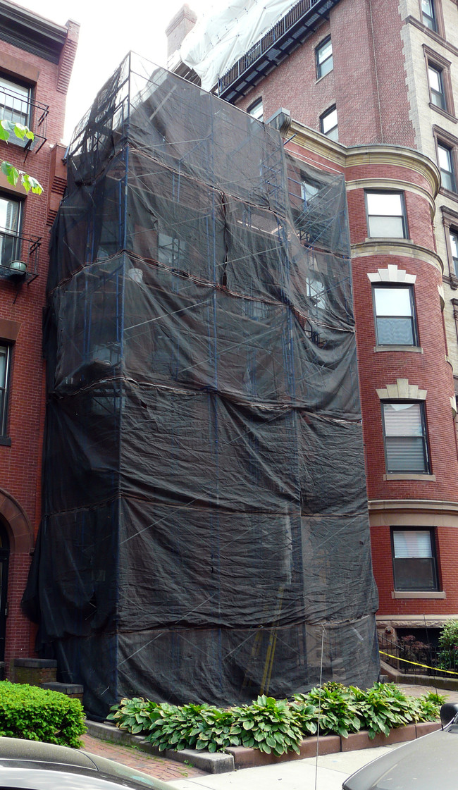 404 Marlborough St in Boston, MA - Foto de edificio - Building Photo
