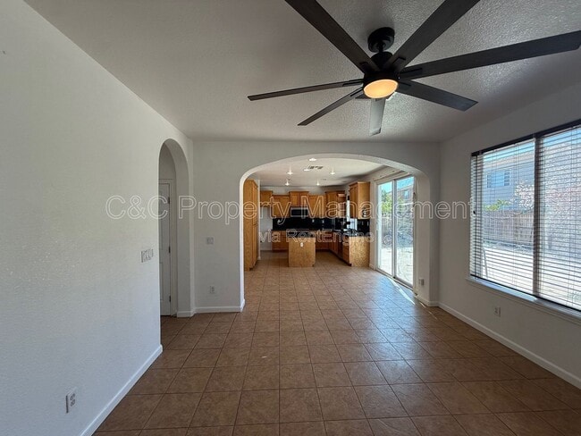 10477 Albert Dr in Stockton, CA - Building Photo - Building Photo