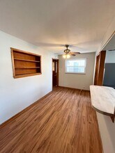 1021 W Virginia Ave in Dunbar, WV - Building Photo - Building Photo