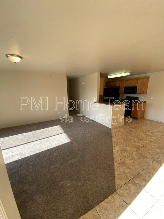 2510 Charleston Ave in Ogden, UT - Building Photo