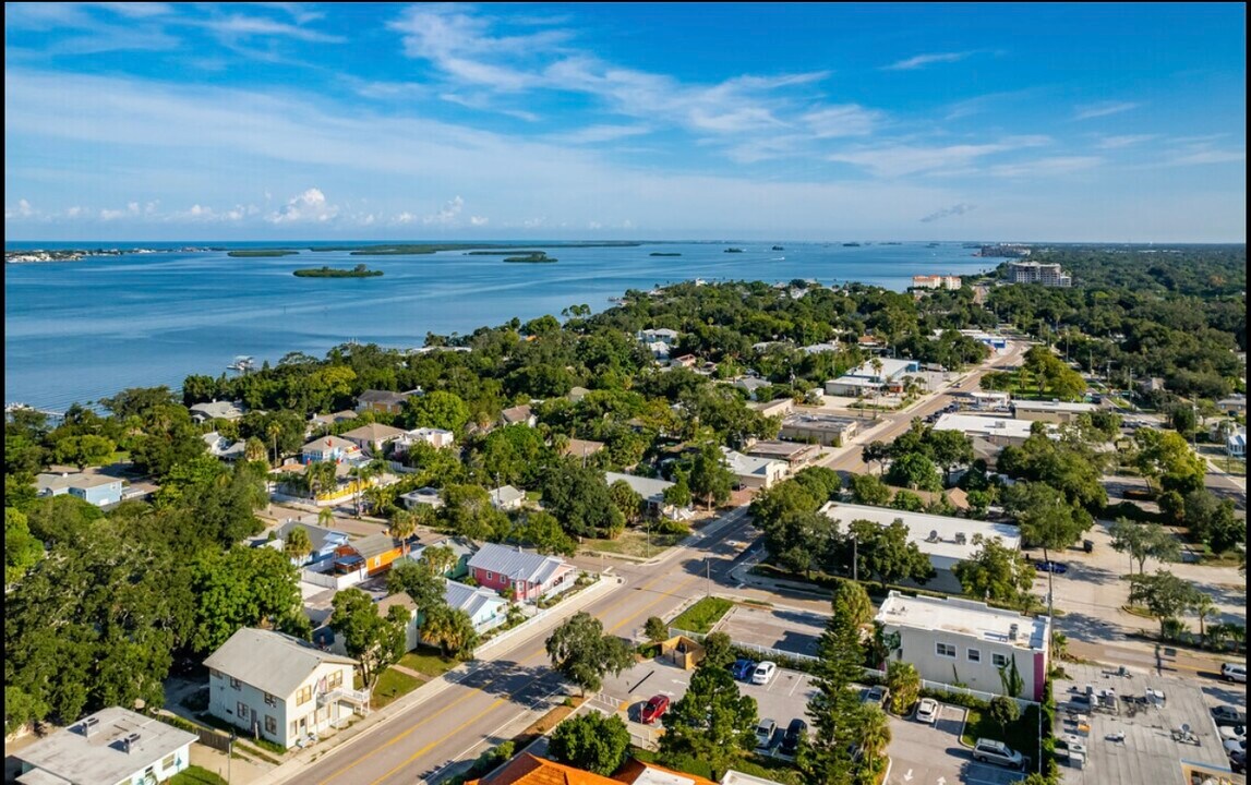 506 Engman St in Clearwater, FL - Building Photo