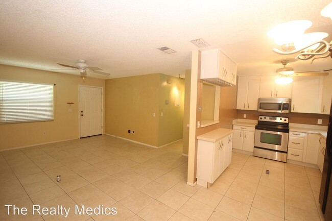 2932 Notre Dame Dr in Orlando, FL - Building Photo - Building Photo