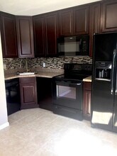 915 Green St in Portsmouth, VA - Building Photo - Building Photo