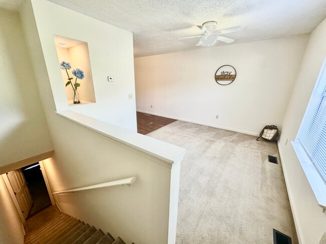 property at 805 Old Gray Station Rd