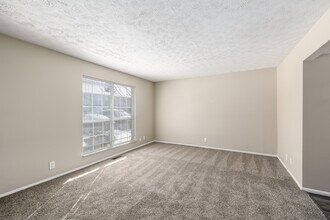 Carriage Station Homes in Cincinnati, OH - Building Photo - Interior Photo