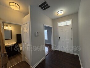 2030 N College Ave in Indianapolis, IN - Building Photo - Building Photo