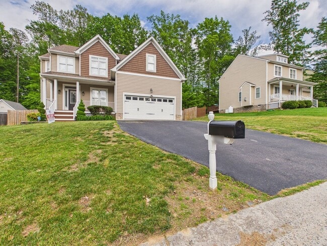 3015 Chislet Dr in Midlothian, VA - Building Photo - Building Photo