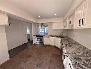 4600 Waterway Dr N in Fort Worth, TX - Building Photo - Building Photo