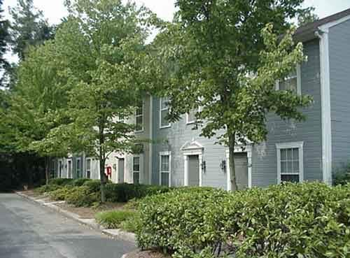 Whitehurst Townhomes in Greensboro, NC - Building Photo - Building Photo