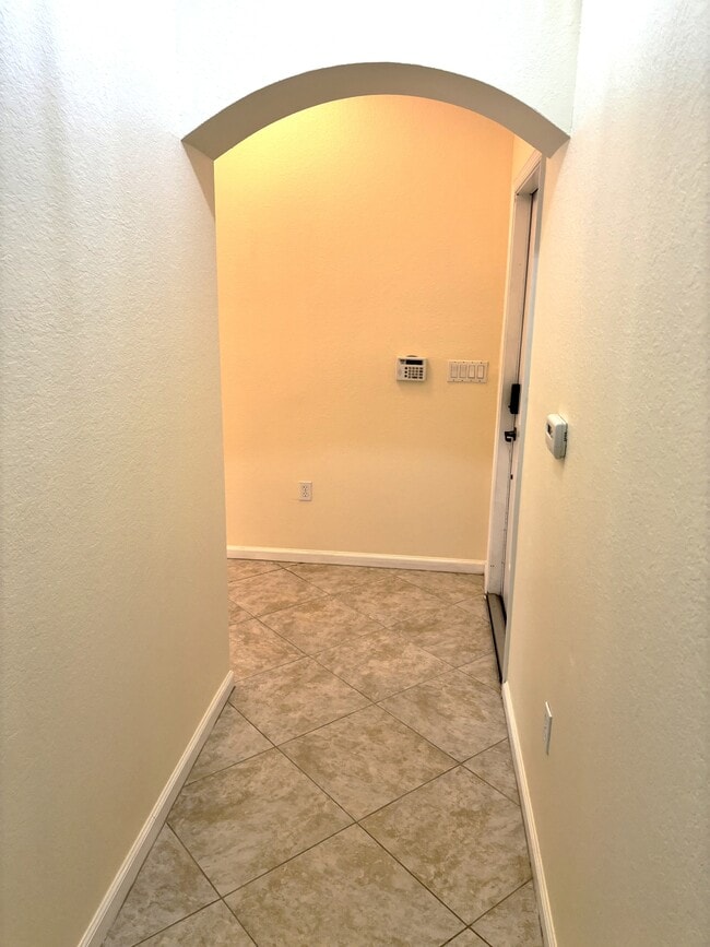 7554 SW Herrington Ln, Unit 7554 SW Herrington Lane in Stuart, FL - Foto de edificio - Building Photo