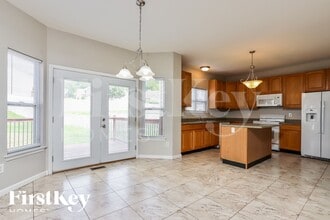 107 Trailing Oak Ct in Imperial, MO - Building Photo - Building Photo