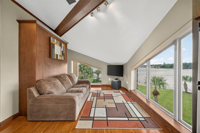 property at 1623 Lake Arbor Dr