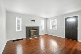 4123 St Johns Terrace in Cincinnati, OH - Building Photo - Building Photo