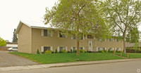 904-910 N 2nd St in Coeur d'Alene, ID - Foto de edificio - Building Photo