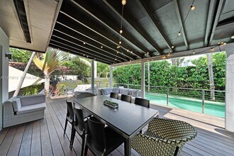 114 5th Dilido Terrace in Miami Beach, FL - Building Photo - Building Photo