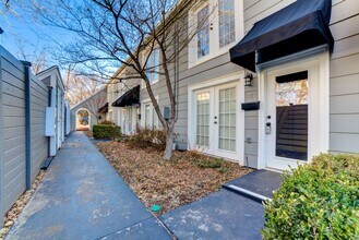 1616 S Peoria Ave in Tulsa, OK - Building Photo - Building Photo