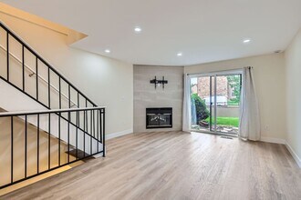 312 Wright St in Lakewood, CO - Building Photo - Building Photo