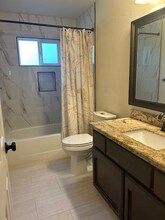 112 Amaya Dr in Folsom, CA - Building Photo - Building Photo