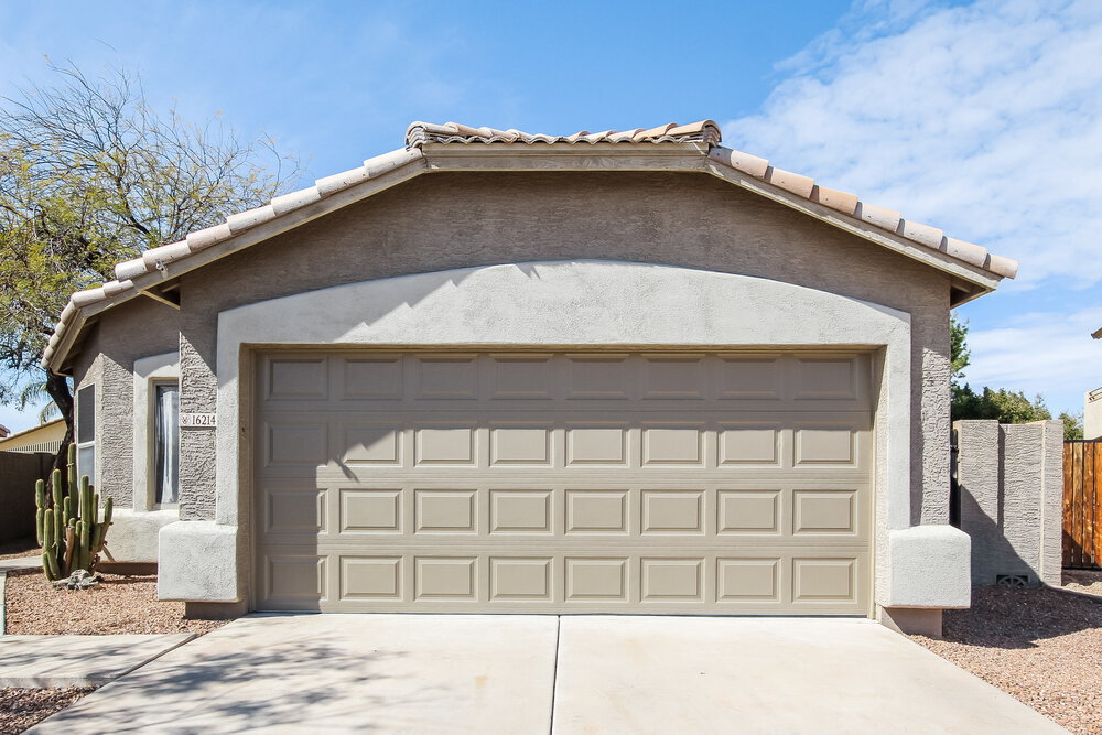 16214 N 162nd Dr in Surprise, AZ - Building Photo