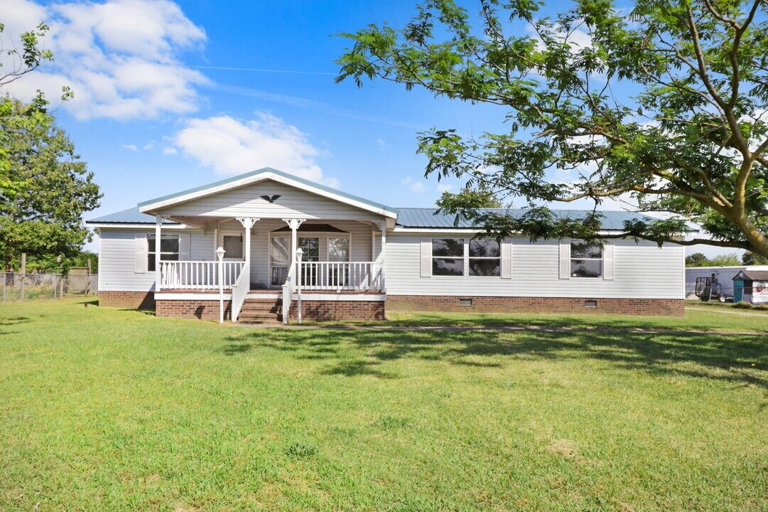 782 Antioch Rd in Goldsboro, NC - Building Photo