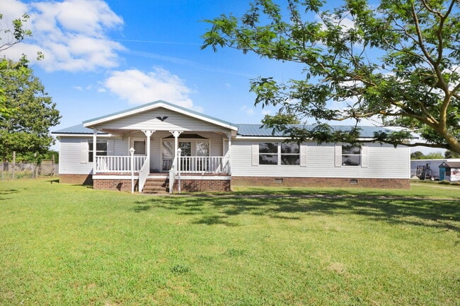 property at 782 Antioch Rd