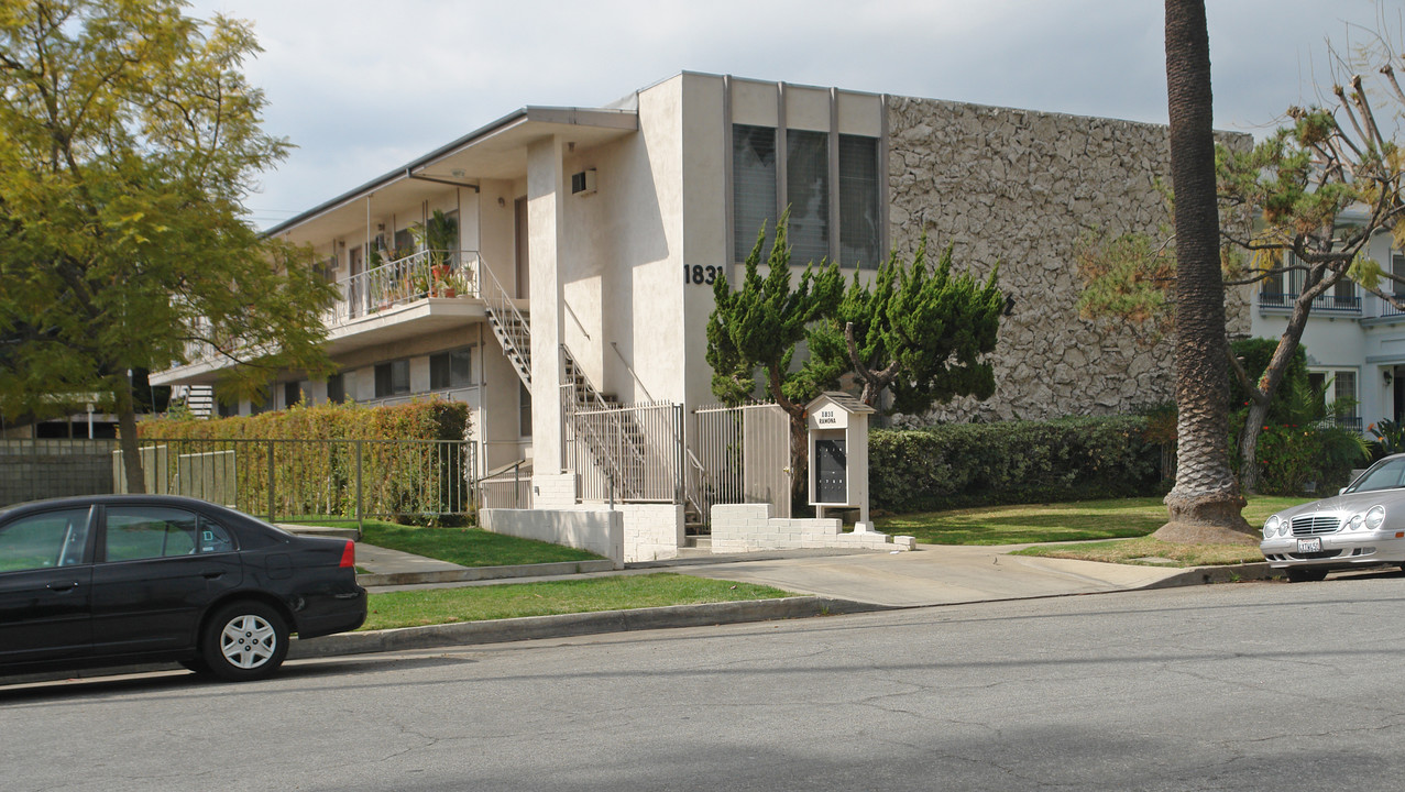 1831 Ramona Ave in South Pasadena, CA - Building Photo