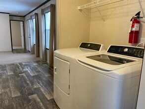 195 Birch in Highland, MI - Building Photo - Building Photo