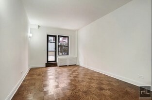 WEST 22 STREET, Unit 7H in New York, NY - Building Photo