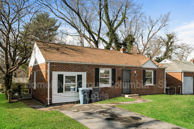 6729 Torlina Dr in Berkeley, MO - Foto de edificio - Building Photo