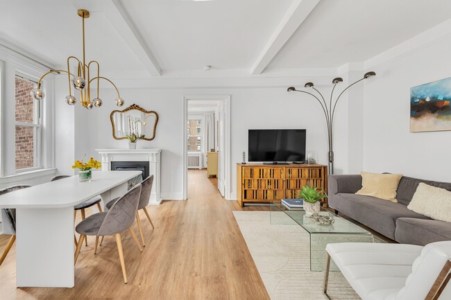 property at 400 E 59th St