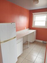 1135 11th Ave in Moline, IL - Building Photo - Building Photo