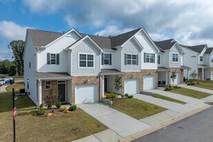 Eagle Chase in Taylors, SC - Building Photo