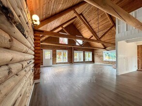 5600 N Pierce Park Ln in Boise, ID - Building Photo - Building Photo