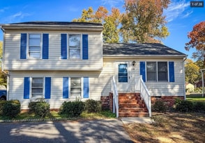 1706 Hungary Rd in Henrico, VA - Building Photo