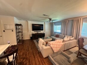 1815 E 58th St in Savannah, GA - Building Photo - Building Photo