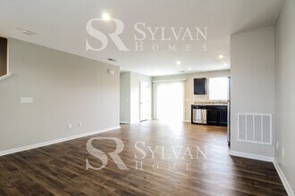 6 Castlebrook Dr in Greenville, SC - Building Photo - Building Photo